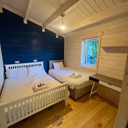 West Wicklow 5 Person Cabin Baltinglass Exterior photo